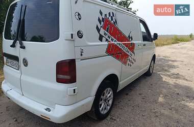 Грузовой фургон Volkswagen Transporter 2004 в 
