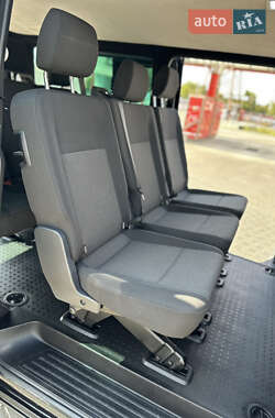 Минивэн Volkswagen Transporter 2021 в 