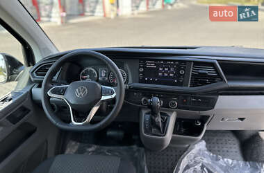 Минивэн Volkswagen Transporter 2021 в 