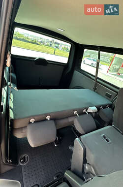 Минивэн Volkswagen Transporter 2021 в 
