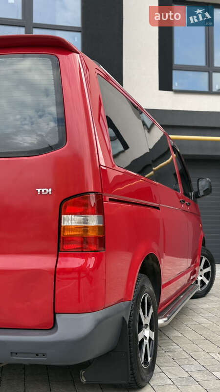 Минивэн Volkswagen Transporter 2004 в Ивано-Франковске