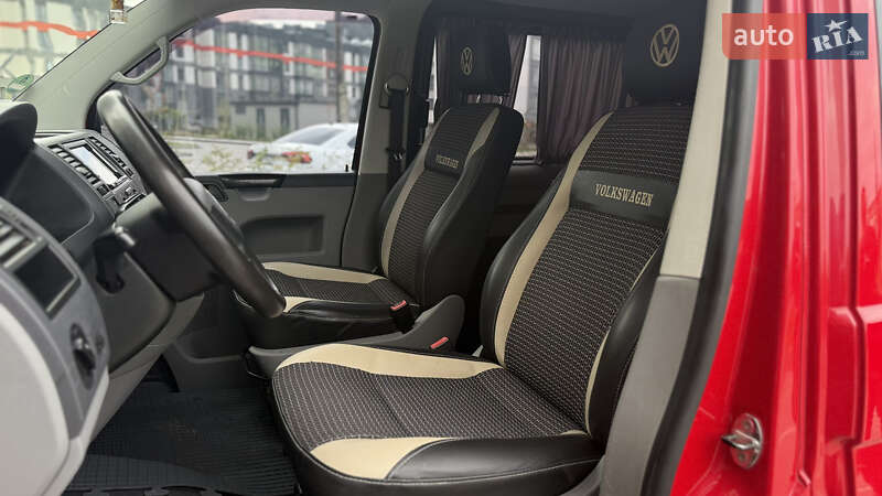 Минивэн Volkswagen Transporter 2004 в Ивано-Франковске