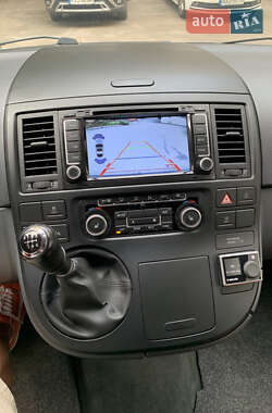 Минивэн Volkswagen Transporter 2013 в 