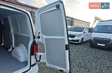 Грузовой фургон Volkswagen Transporter 2020 в 