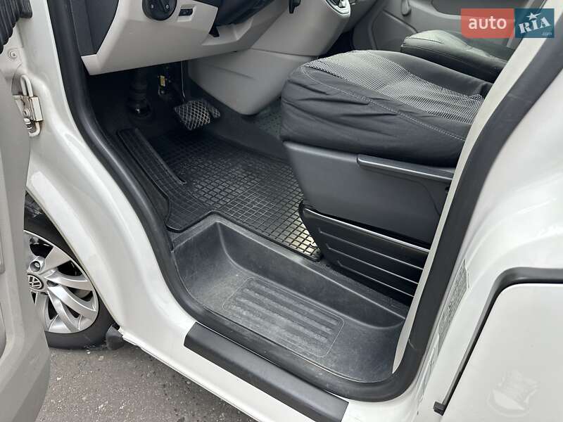 Грузовой фургон Volkswagen Transporter 2019 в Хмельницком
