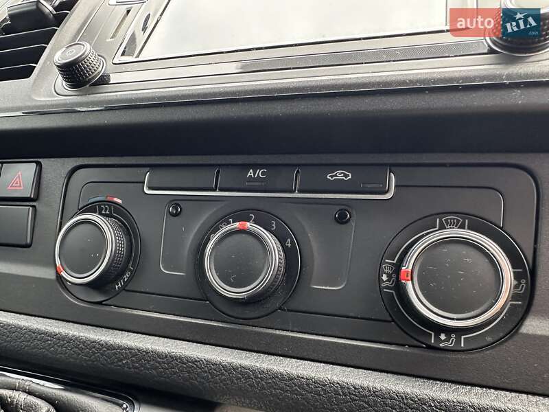 Грузовой фургон Volkswagen Transporter 2019 в Хмельницком