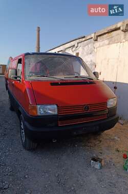 Грузовой фургон Volkswagen Transporter 1995 в Николаеве