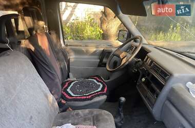Грузовой фургон Volkswagen Transporter 1992 в 