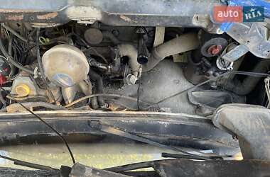 Грузовой фургон Volkswagen Transporter 1992 в 