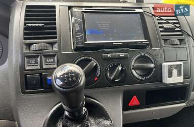Минивэн Volkswagen Transporter 2004 в 