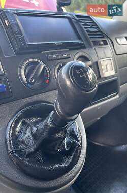 Минивэн Volkswagen Transporter 2004 в 