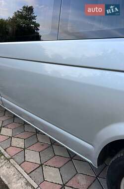 Минивэн Volkswagen Transporter 2009 в 