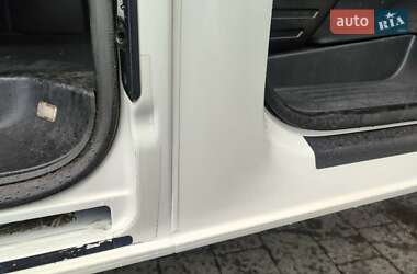 Минивэн Volkswagen Transporter 2016 в 