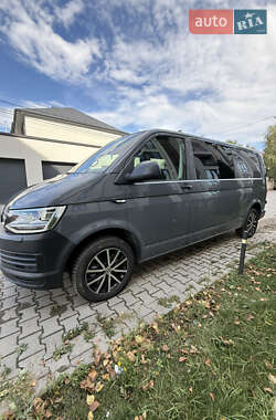 Минивэн Volkswagen Transporter 2017 в 