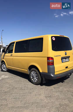 Грузовой фургон Volkswagen Transporter 2004 в 