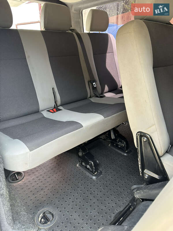 Микроавтобус Volkswagen Transporter 2014 в Вознесенске