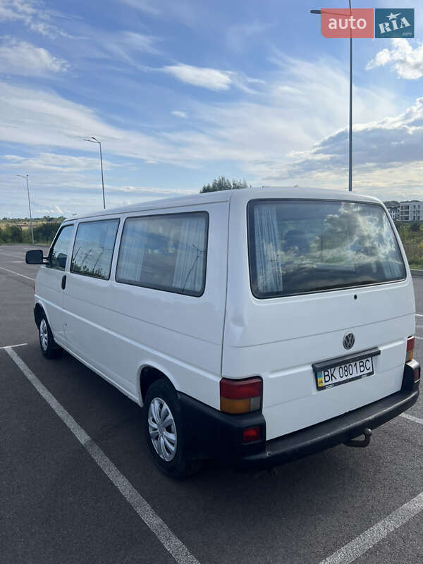 Минивэн Volkswagen Transporter 1999 в Ровно