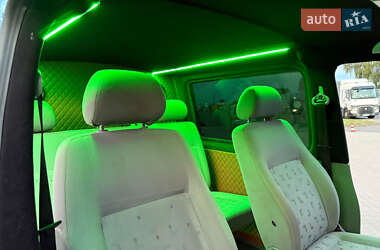 Минивэн Volkswagen Transporter 2008 в 