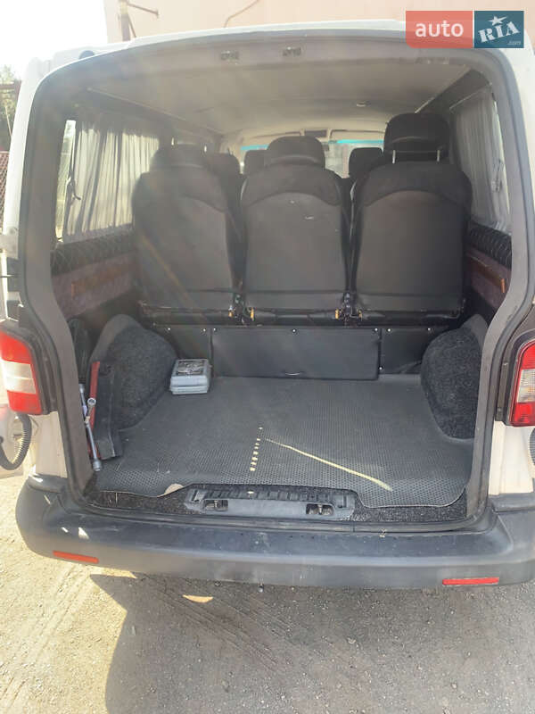 Минивэн Volkswagen Transporter 2010 в Берегово