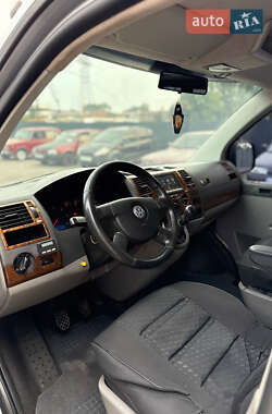Минивэн Volkswagen Transporter 2008 в 