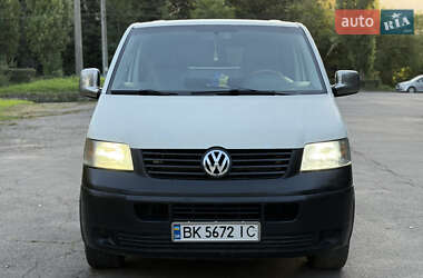 Минивэн Volkswagen Transporter 2004 в 