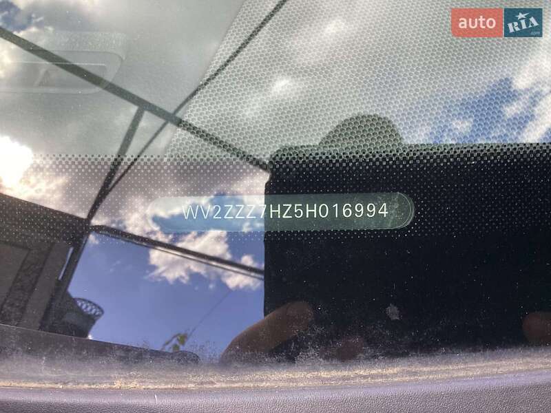 Мінівен Volkswagen Transporter 2004 в Великих Лучках