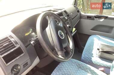 Минивэн Volkswagen Transporter 2004 в 