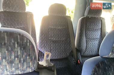 Минивэн Volkswagen Transporter 2004 в 