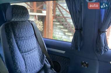 Минивэн Volkswagen Transporter 2004 в 