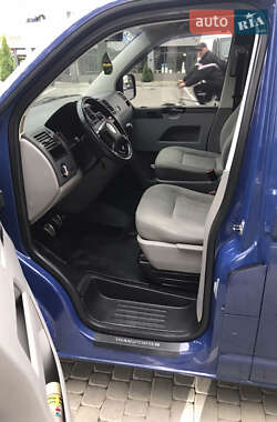 Минивэн Volkswagen Transporter 2006 в 