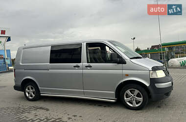 Минивэн Volkswagen Transporter 2005 в 