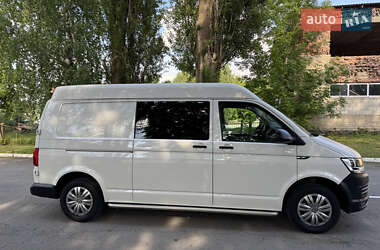 Грузовой фургон Volkswagen Transporter 2018 в 