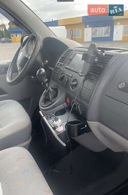 Минивэн Volkswagen Transporter 2005 в 