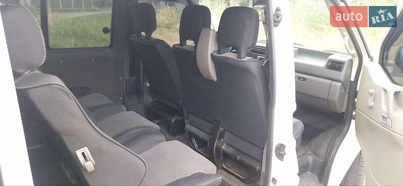Мінівен Volkswagen Transporter 2000 в Коростені