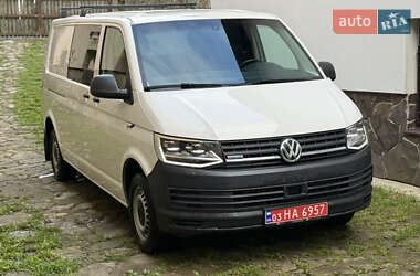 Грузовой фургон Volkswagen Transporter 2015 в 