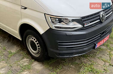Грузовой фургон Volkswagen Transporter 2015 в 