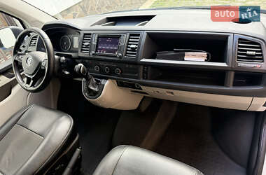 Грузовой фургон Volkswagen Transporter 2015 в 