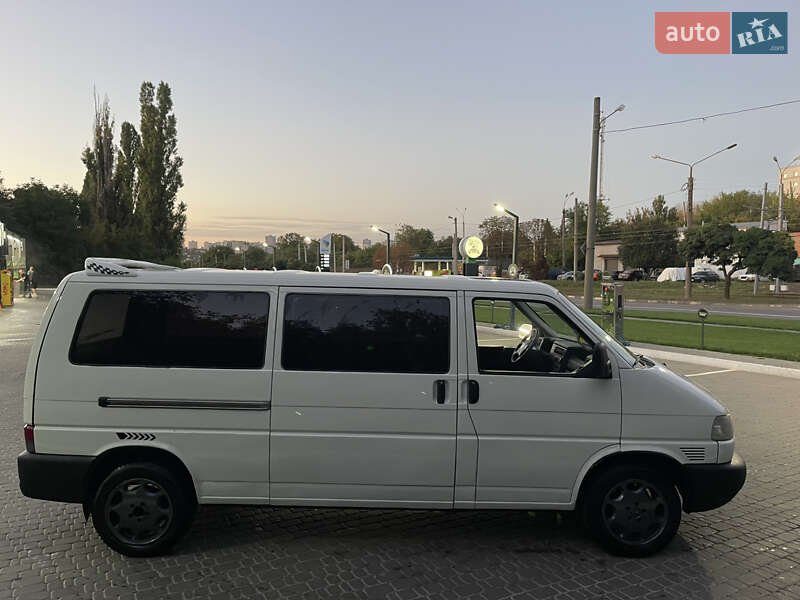 Минивэн Volkswagen Transporter 2000 в Харькове