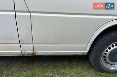 Мінівен Volkswagen Transporter 2001 в 