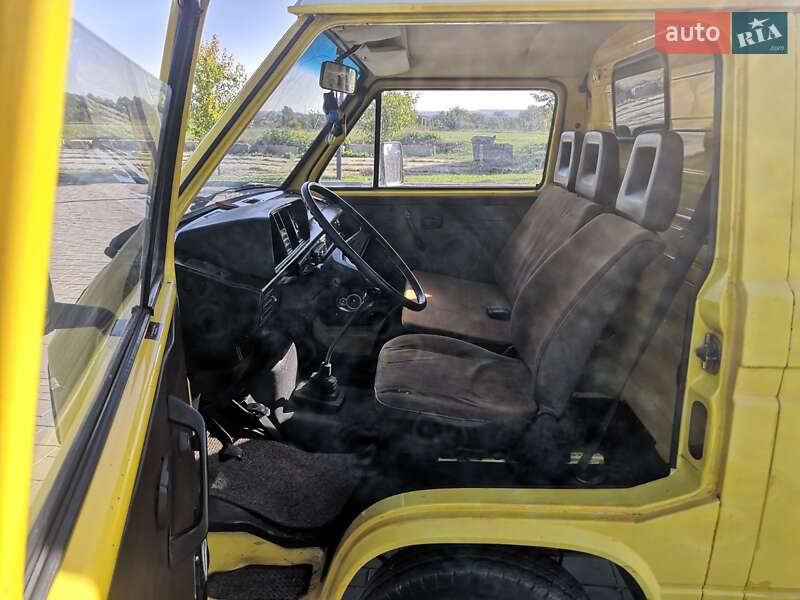 Минивэн Volkswagen Transporter 1987 в Здолбунове
