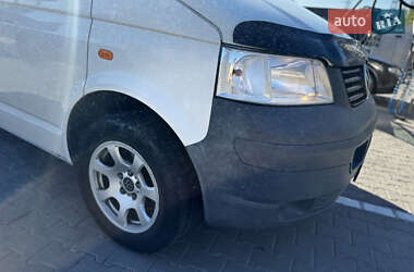 Минивэн Volkswagen Transporter 2005 в 