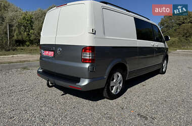 Минивэн Volkswagen Transporter 2014 в 