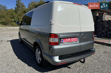 Минивэн Volkswagen Transporter 2014 в 