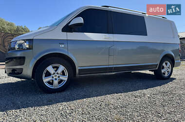 Минивэн Volkswagen Transporter 2014 в 