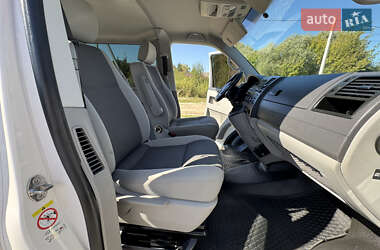 Минивэн Volkswagen Transporter 2014 в 