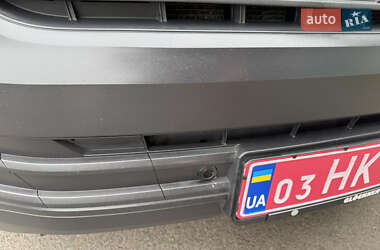 Грузовой фургон Volkswagen Transporter 2021 в 