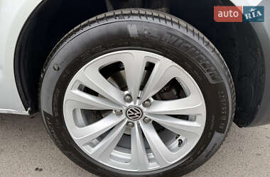 Грузовой фургон Volkswagen Transporter 2021 в 