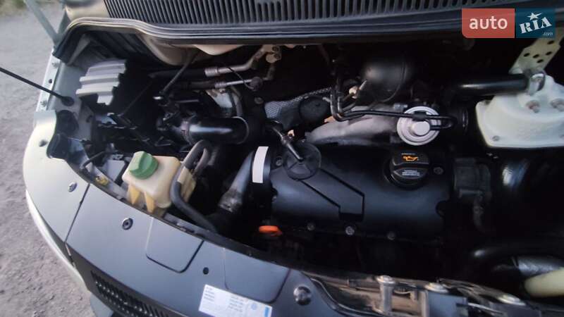 Минивэн Volkswagen Transporter 2006 в Первомайске