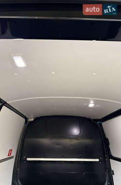 Грузовой фургон Volkswagen Transporter 2021 в 