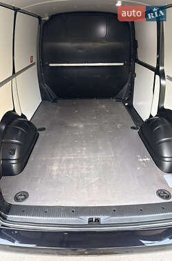 Грузовой фургон Volkswagen Transporter 2021 в 